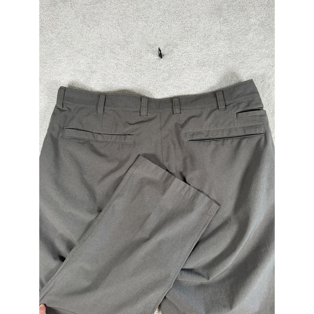 Duluth Trading Pants men's 40x30 Gray Flex Dry On The Fly Cargo Fishing Outdoor